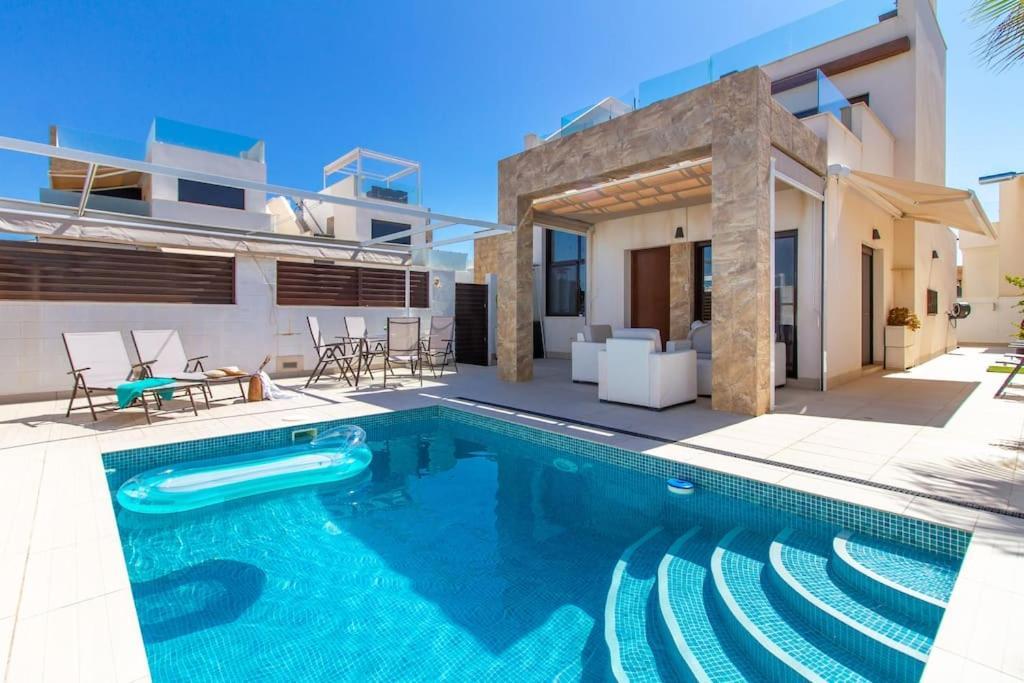 Villa Nina With Pool Rojales Eksteriør billede